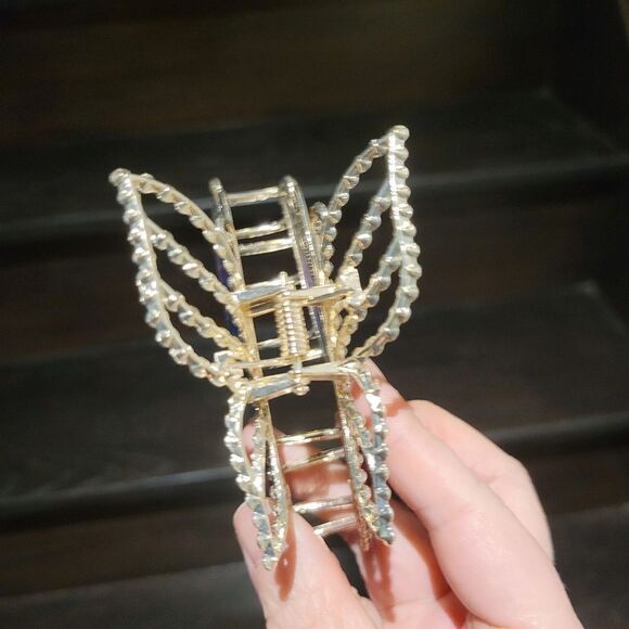 Brand New Gold Rhinestone Butterfly Hair Clip - Picture 5 of 7